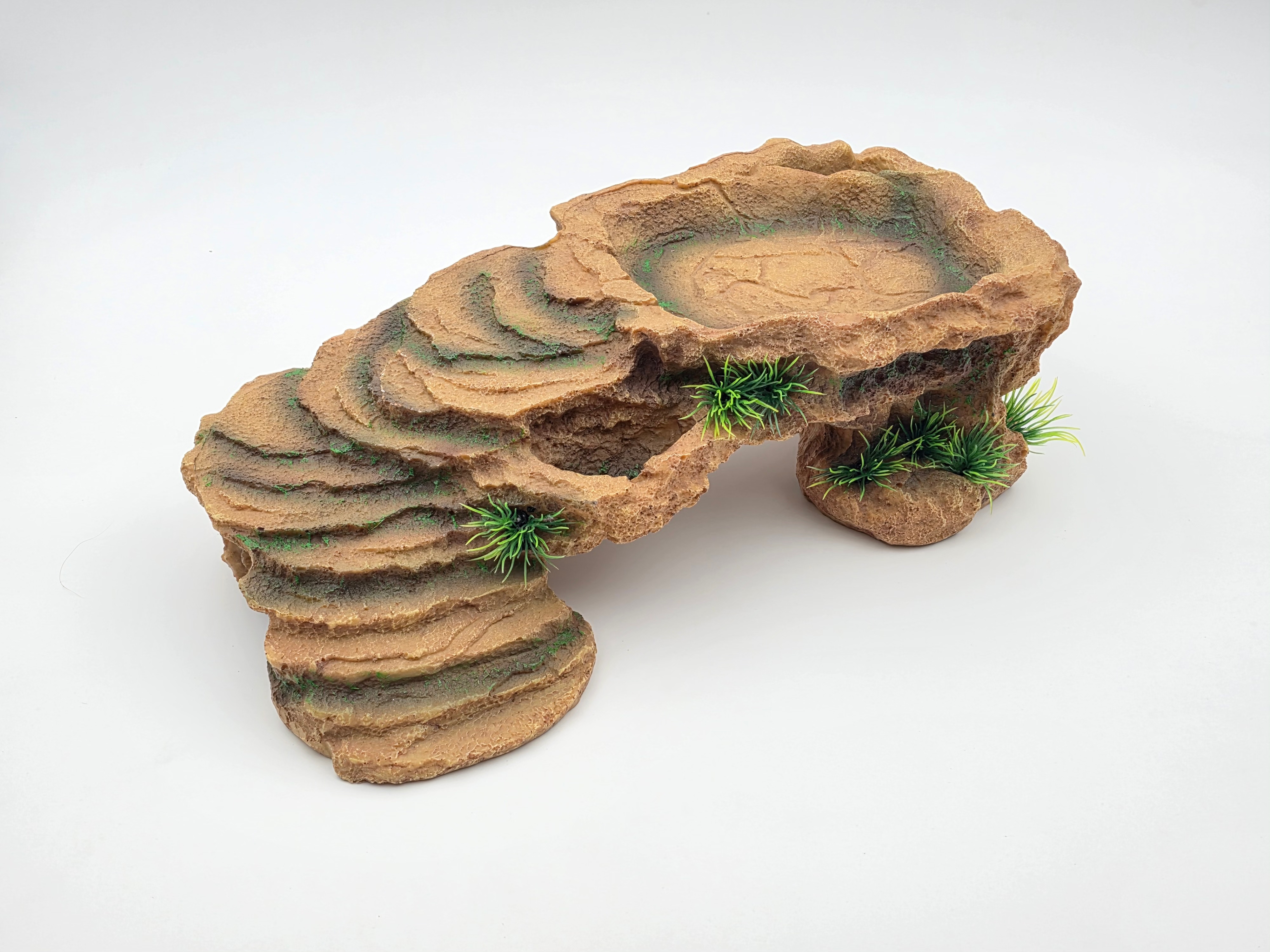 Cachette en forme de roche Ã  plateau + "creuvasse et pataugeoire" avec feuillage intÃ©grÃ©, double entrÃ©es Taille XL (34 x 17 x 12 cm)